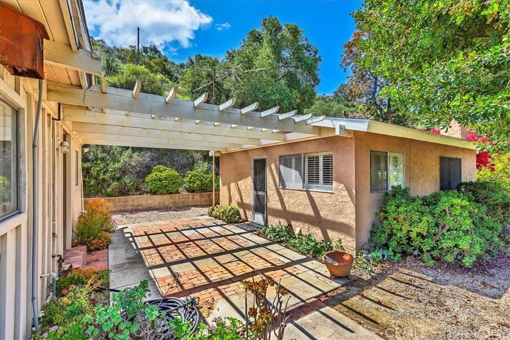 https://cdn.realtyfeed.com/cdn/127/306441874/c5c79563d1d378ea3ca9da84751edec0.webp