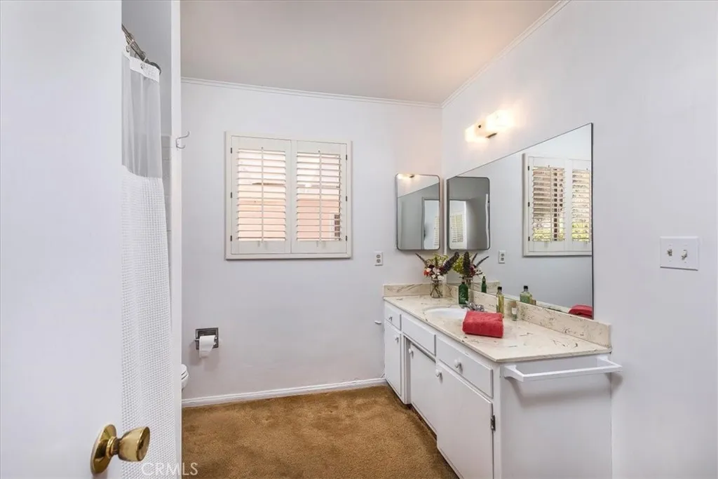 https://cdn.realtyfeed.com/cdn/127/306441874/e24d4db263c10b845ba3efc1c8283322.webp