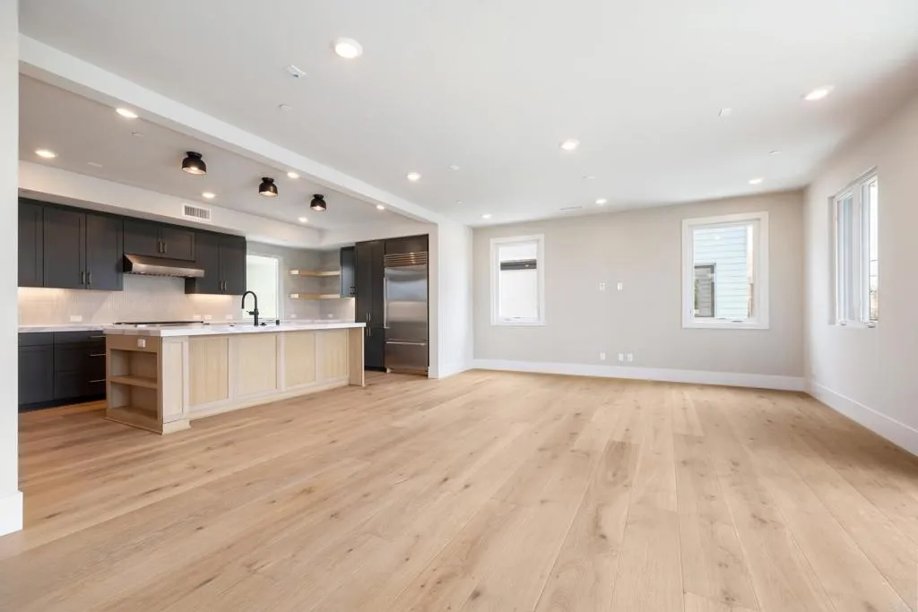 Photo #4: NDP2504825 Listing 