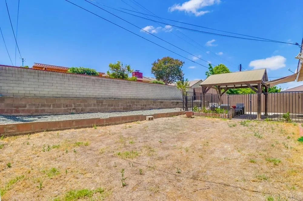 https://cdn.realtyfeed.com/cdn/127/306441972/1db2422f22bef8f5688361e9d024d6e2.webp