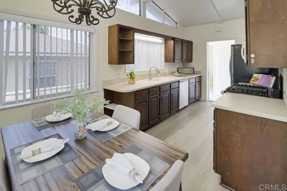 https://cdn.realtyfeed.com/cdn/127/306441972/7cf13bd9bda851a9355a73cb8bfa18a2.webp