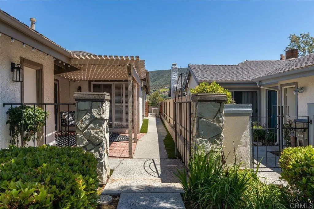 Photo #4: NDP2504834 Listing 