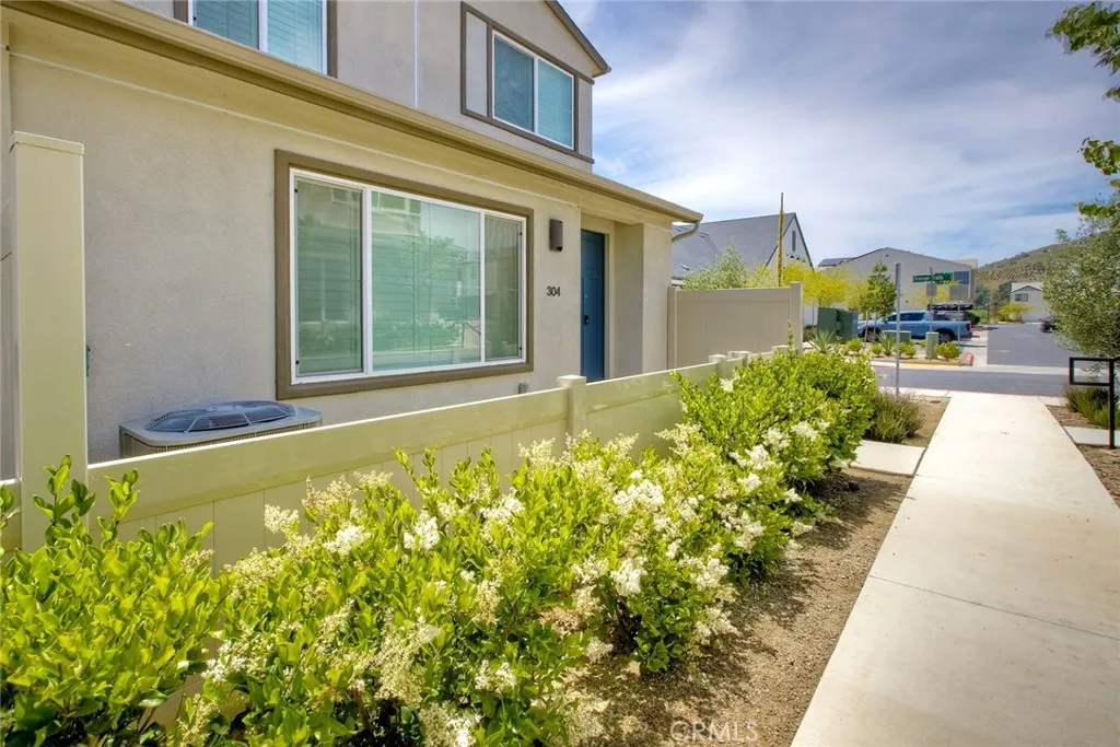 Photo #3: SW25104557 Listing 