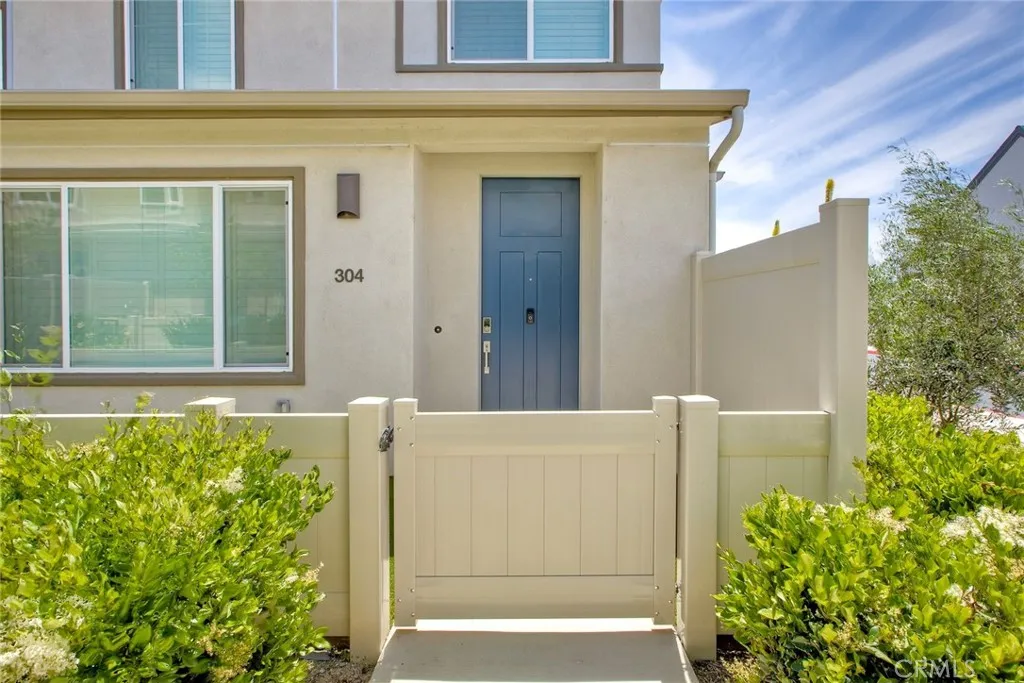 Photo #2: SW25104557 Listing 
