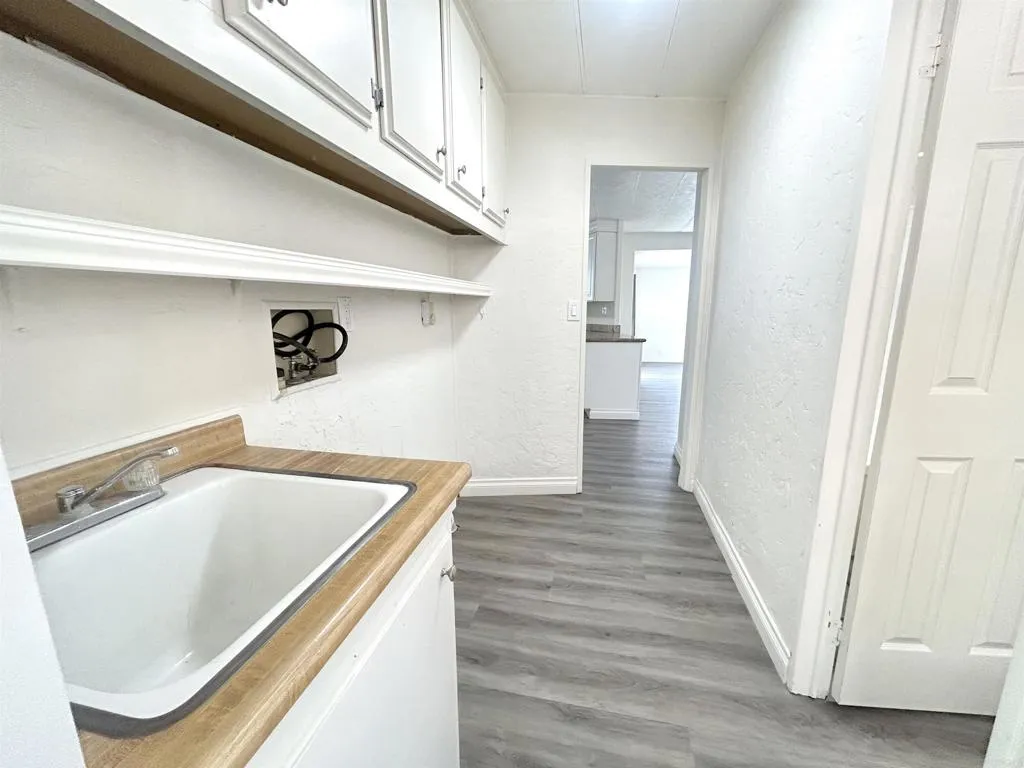 https://cdn.realtyfeed.com/cdn/127/306442305/434d159d70d573101f0ec45aa457baea.webp