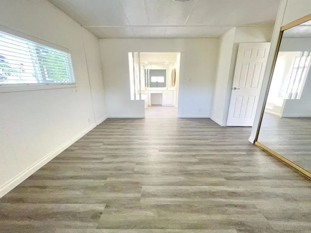 https://cdn.realtyfeed.com/cdn/127/306442305/f717a42701d21343571b01756cf1cd65.webp
