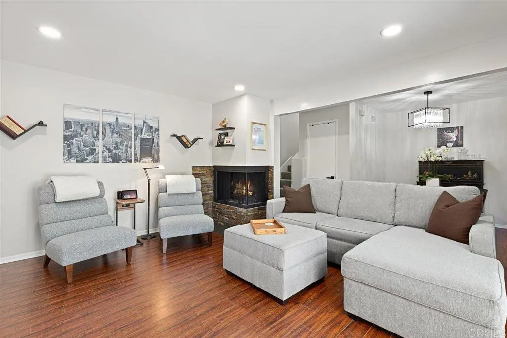 Photo #6: NDP2504845 Listing 