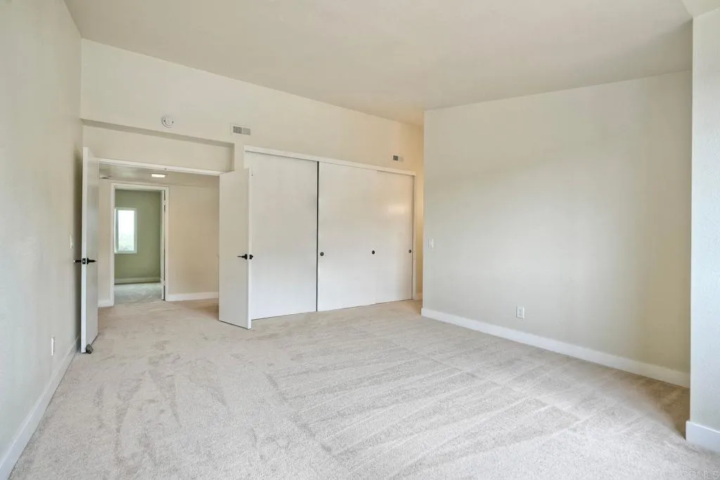 https://cdn.realtyfeed.com/cdn/127/306442391/4b2eff57a8001fcf21dd3a5308c49462.webp