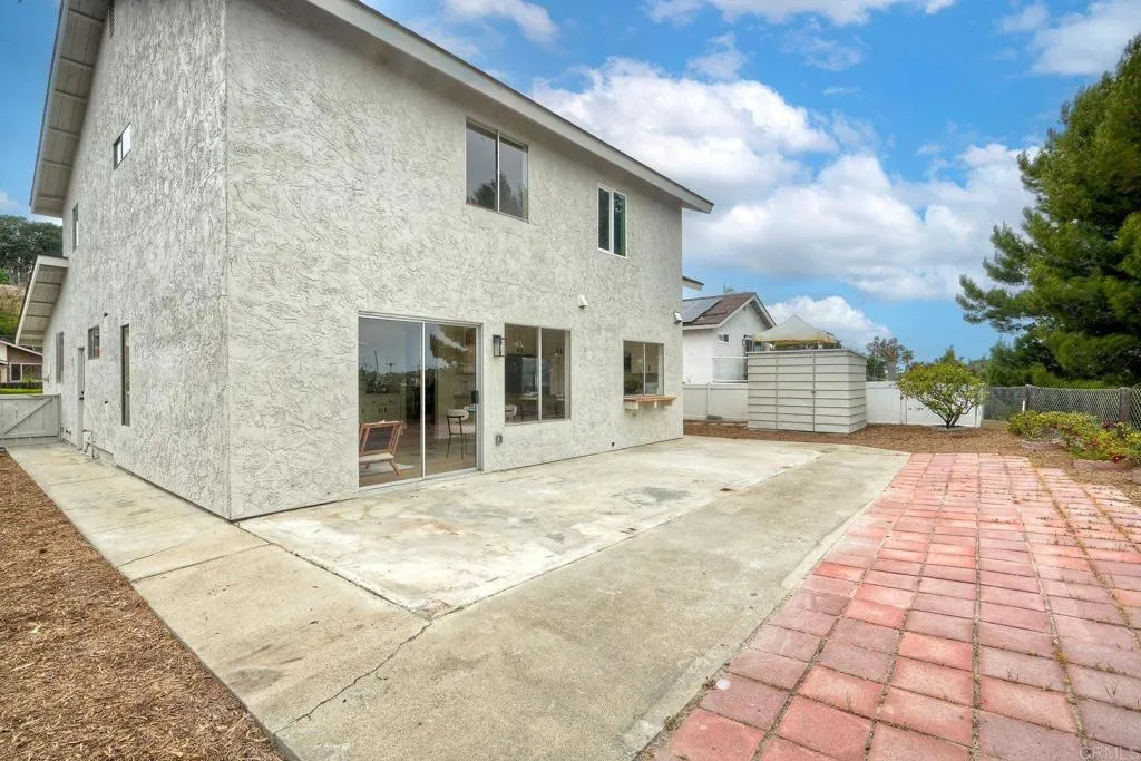 https://cdn.realtyfeed.com/cdn/127/306442391/884cd03b6ba145d7815ad4d3709913f8.webp