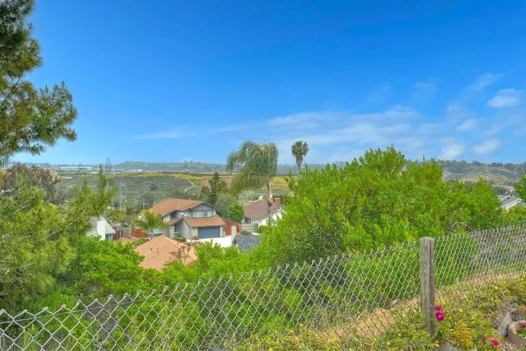 https://cdn.realtyfeed.com/cdn/127/306442391/ab349b466cc8832adca37e47560e4990.webp