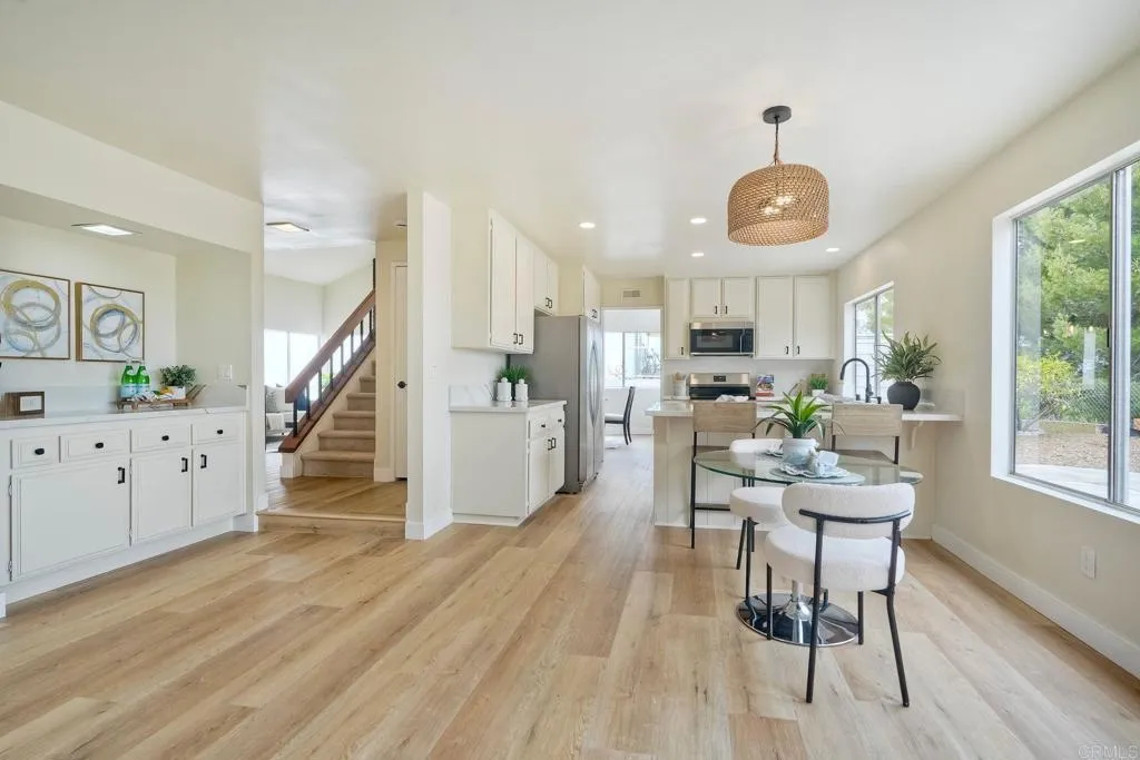 https://cdn.realtyfeed.com/cdn/127/306442391/c191ec849f4b9983da5a9d0754f03cc0.webp