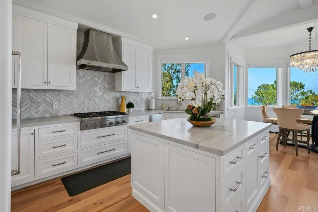 https://cdn.realtyfeed.com/cdn/127/306442410/47b6d0fea8a62eb7057a4a8a2aa1688d.webp