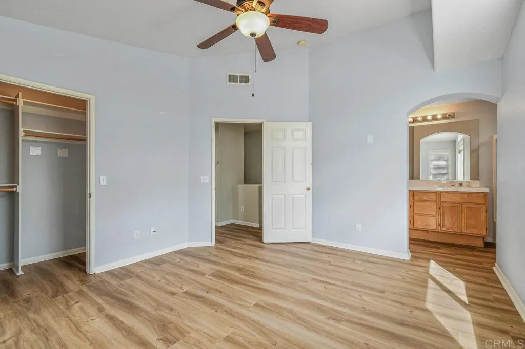 https://cdn.realtyfeed.com/cdn/127/306442441/ccd057775fdfa974e141eb82573b9133.webp