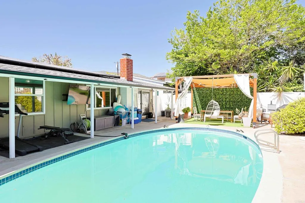 https://cdn.realtyfeed.com/cdn/127/306442447/0a747b008ef1f7c36ad9c08ae1528298.webp