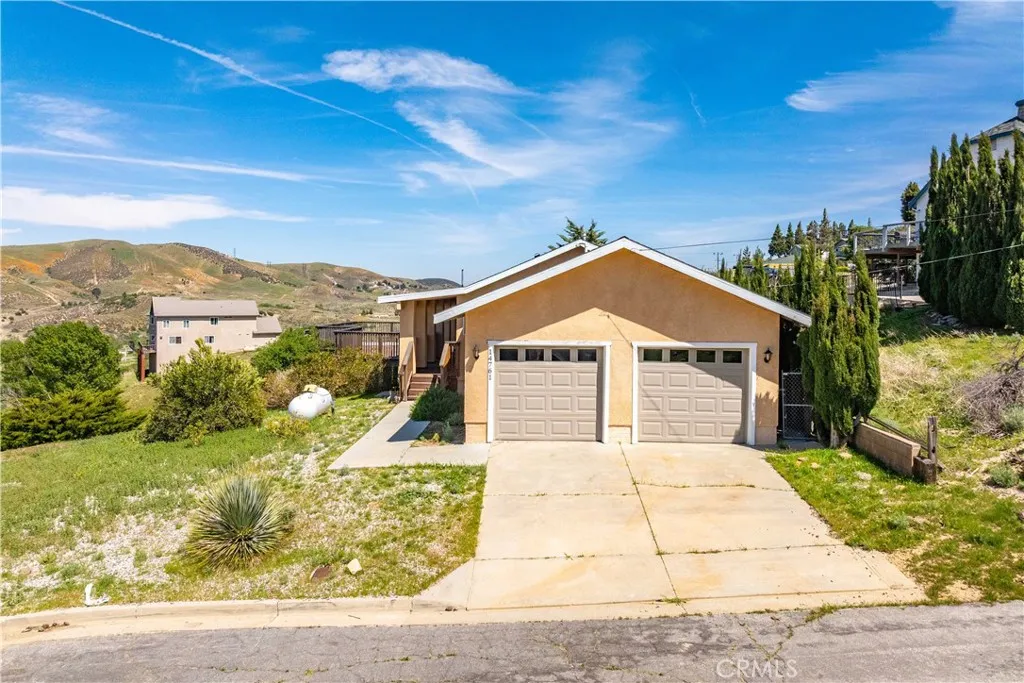 14761 Flintstone Drive, Lake Elizabeth, CA 93532 - Photo 4 of 38, Lake Elizabeth, CA
