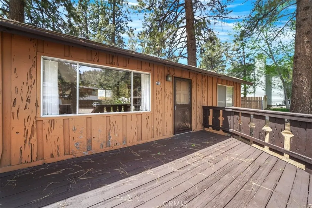 951 Snowbird Road, Wrightwood, CA 92397 - Photo 2 of 26, Wrightwood, CA