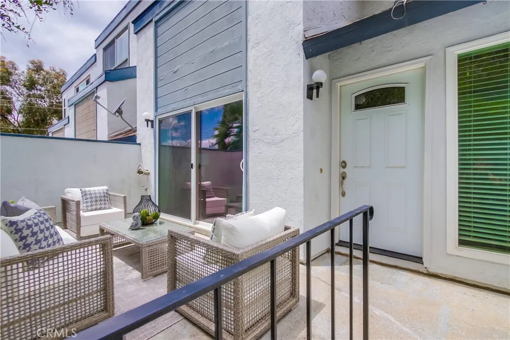 Photo #5: OC25107647 Listing 