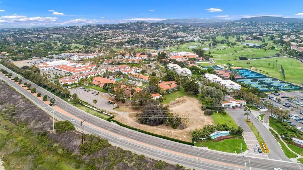https://cdn.realtyfeed.com/cdn/127/306442786/17771c33d78ed948ce62cea8a9a6bb4d.webp