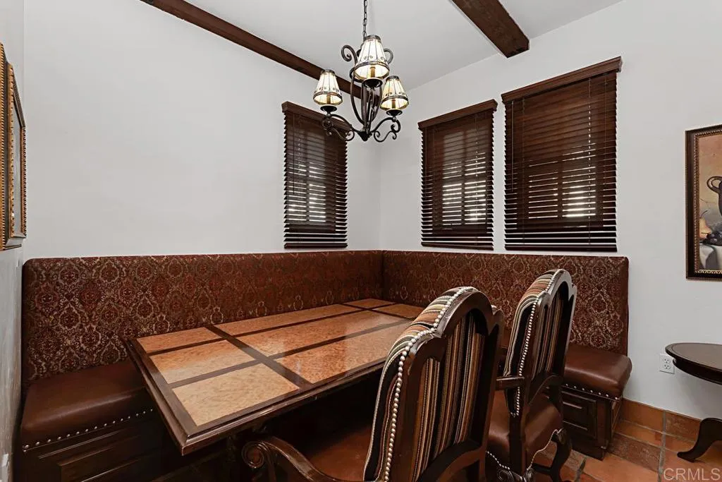 https://cdn.realtyfeed.com/cdn/127/306442786/9ffefcc876ef493d0ecbdbe6c3f58c67.webp