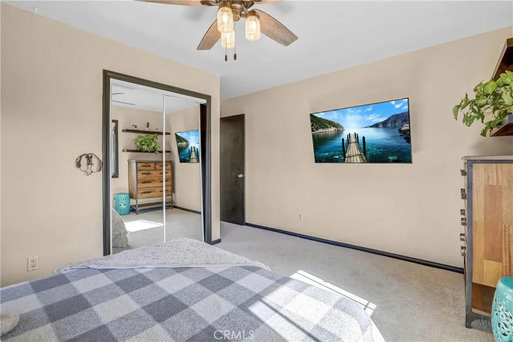 https://cdn.realtyfeed.com/cdn/127/306442796/e1d988f8f00e0467e7347a8cfc0f8ee2.webp