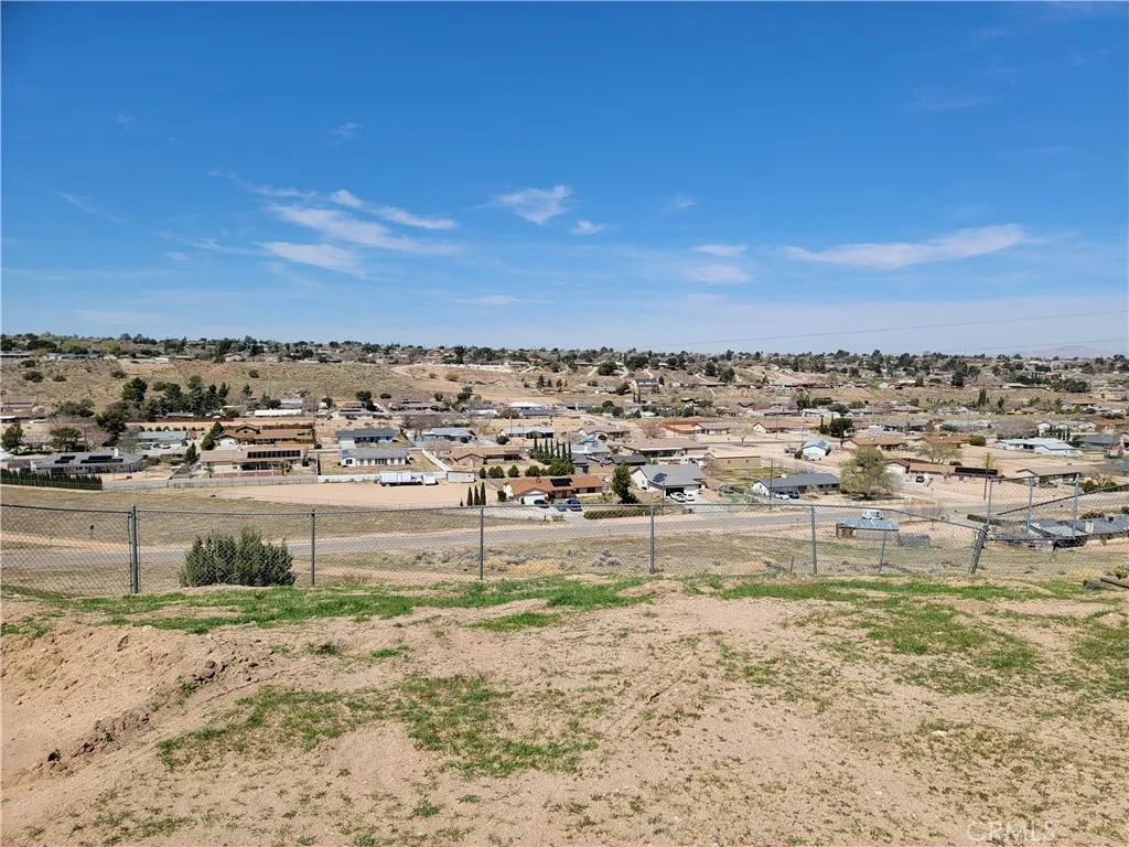 16920 Danbury Avenue, Hesperia, CA 92345 - Photo 2 of 2, Hesperia, CA