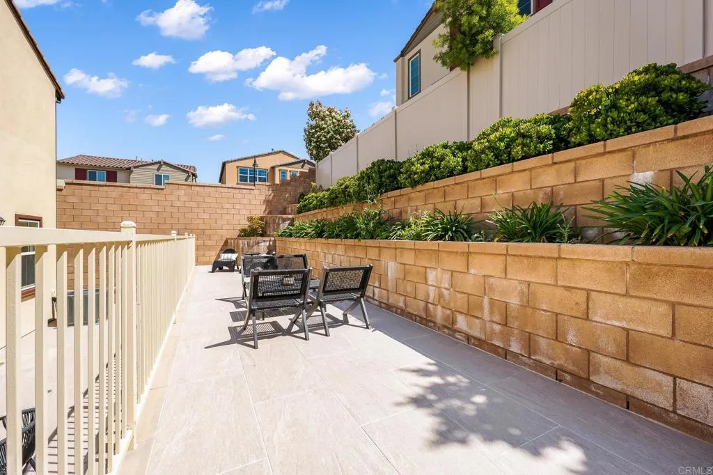 https://cdn.realtyfeed.com/cdn/127/306442857/33ca2f4b6c80f5010d243fde18b071c1.webp
