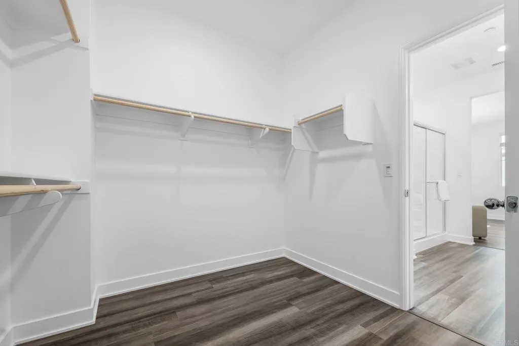 https://cdn.realtyfeed.com/cdn/127/306442857/ad7a8cf2e9646069787e670b6a6e51b0.webp