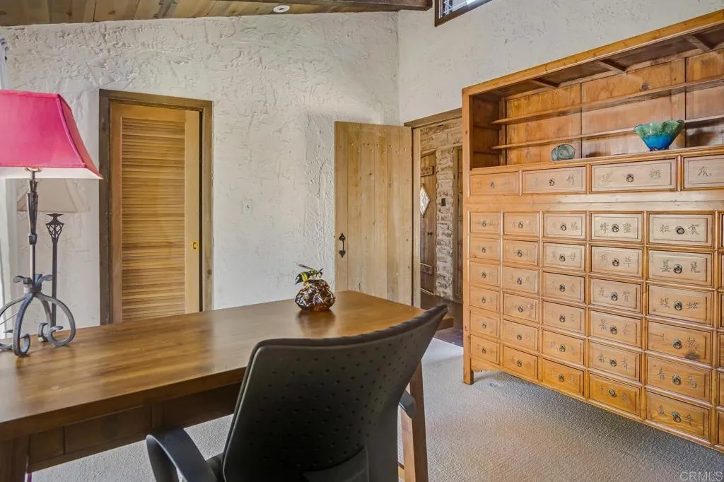 https://cdn.realtyfeed.com/cdn/127/306442861/17e4d91f8a969f7890ba1c1dde9dd18a.webp