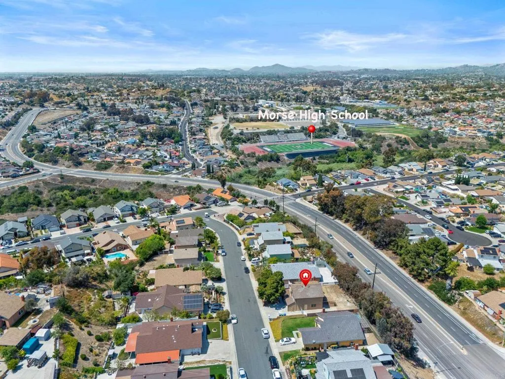 https://cdn.realtyfeed.com/cdn/127/306442960/f0bdbc28a9497f7c0ad092a0d7e7ab8f.webp