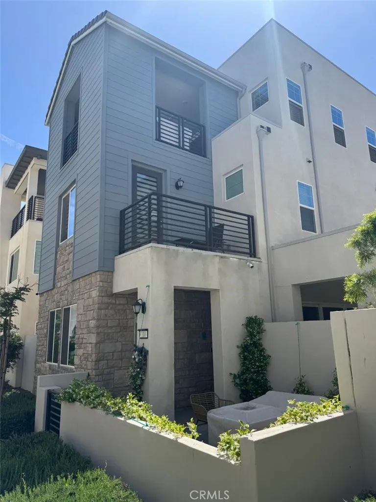 110 Source, Irvine, CA 92618 - Main photo, Irvine, CA
