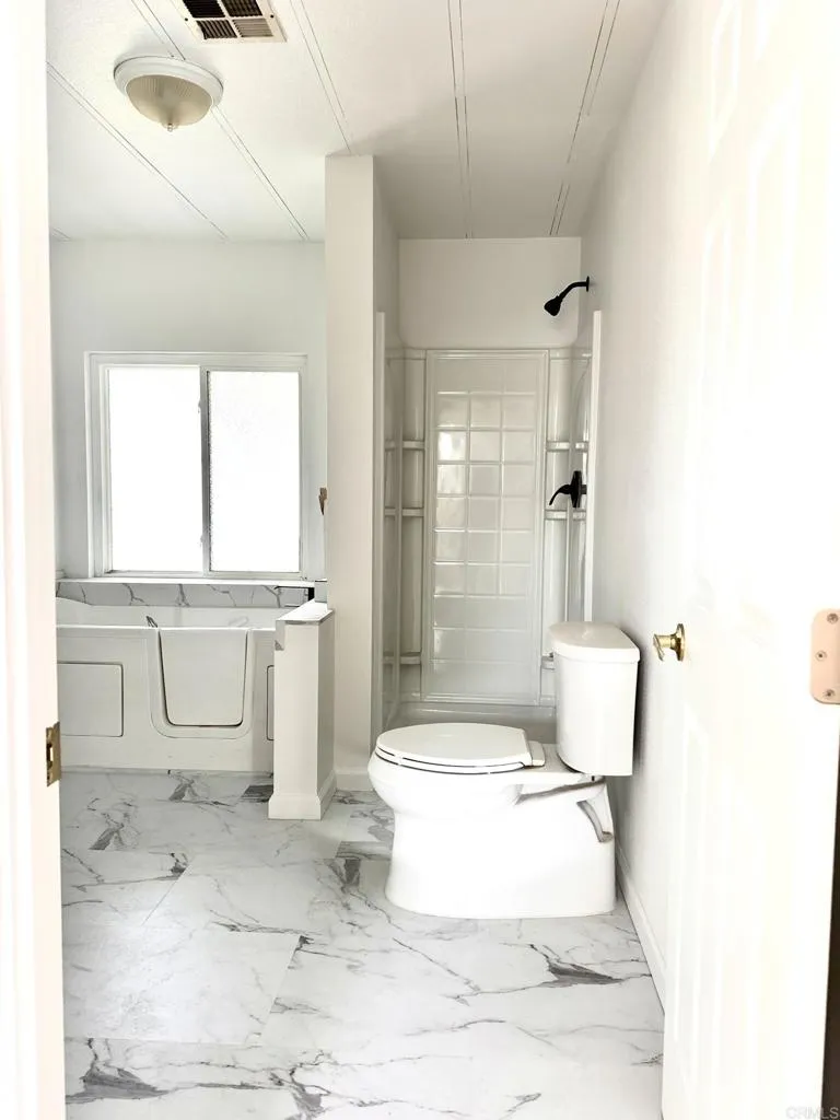https://cdn.realtyfeed.com/cdn/127/306443024/2f7dfe8b12b586c5bb2993d071c9e834.webp