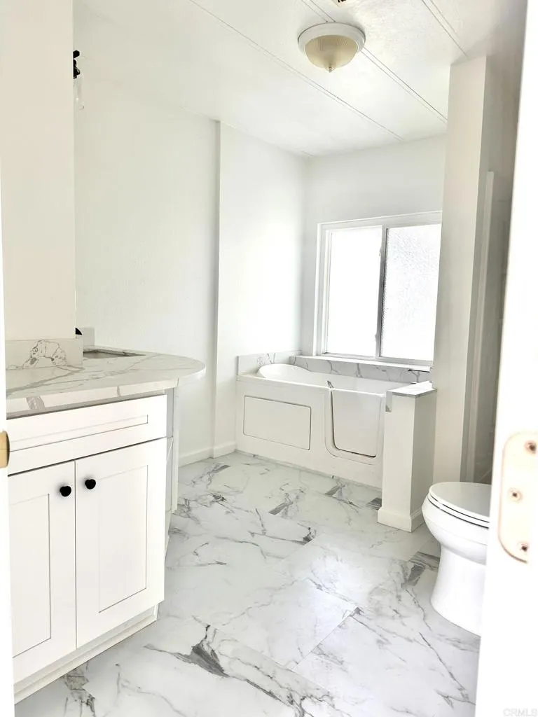 https://cdn.realtyfeed.com/cdn/127/306443024/665381912d8c3f3dff3a839b87dccf01.webp
