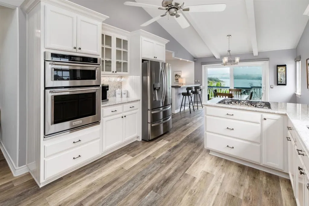 https://cdn.realtyfeed.com/cdn/127/306443065/8b6f01c9b155a62e84a3044a533dc40f.webp