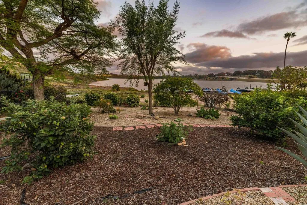 https://cdn.realtyfeed.com/cdn/127/306443065/b3de20eb8e2d3f7fc48ea117ddbcb210.webp