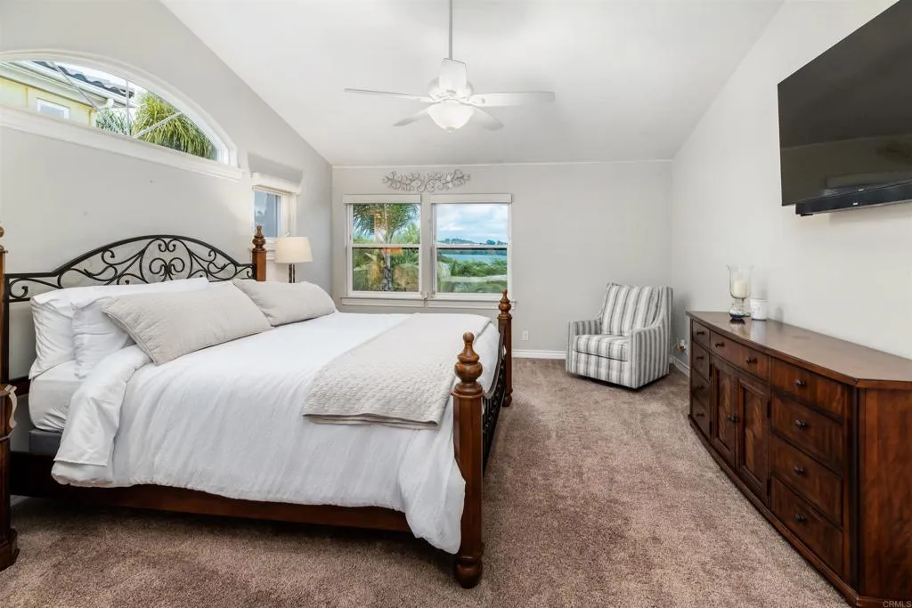 https://cdn.realtyfeed.com/cdn/127/306443065/bd1eb5aa931a0ae8fd3c4d93a1887d52.webp