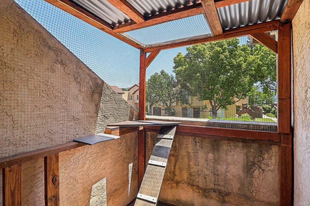 https://cdn.realtyfeed.com/cdn/127/306443291/62c1aeed272f1a6ace84c69719048b35.webp