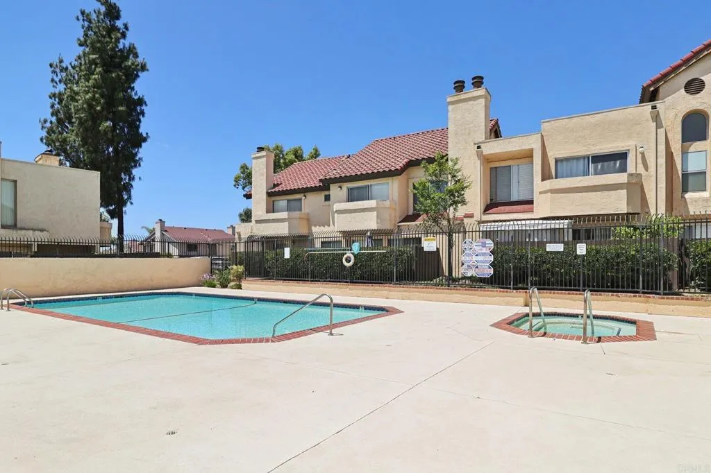 https://cdn.realtyfeed.com/cdn/127/306443291/8ba5e1f5586645988eabc9c030b27c3f.webp