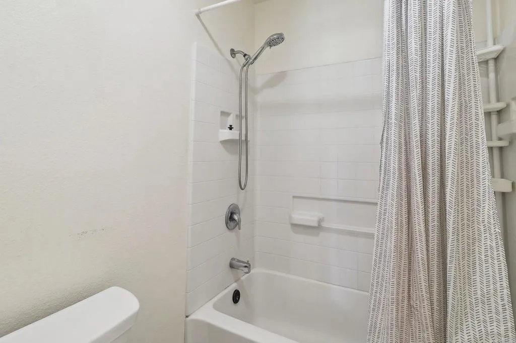 https://cdn.realtyfeed.com/cdn/127/306443291/efb3f552b272a0dea5d39e0b3afd9f4b.webp