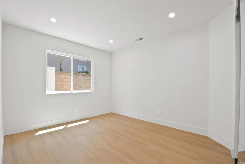https://cdn.realtyfeed.com/cdn/127/306443327/832c949d764345185ad800c3f80d0424.webp