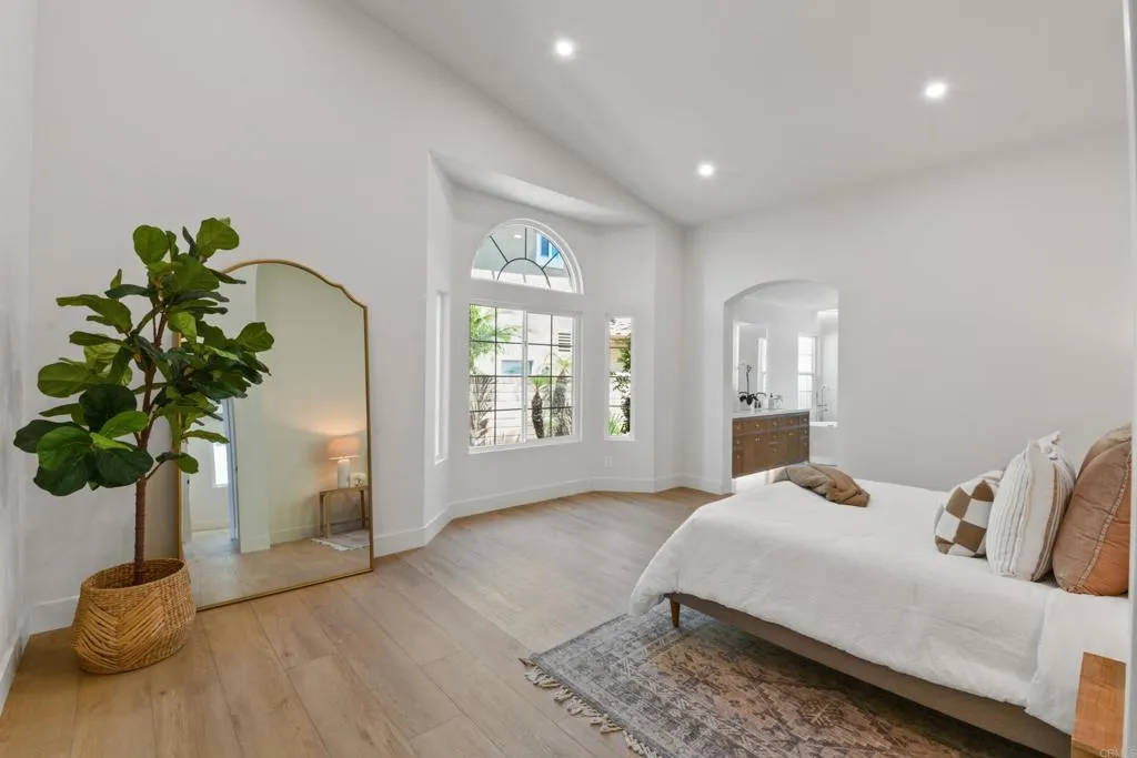 https://cdn.realtyfeed.com/cdn/127/306443327/89492deb19de032bc51ac2e1fcdb4055.webp