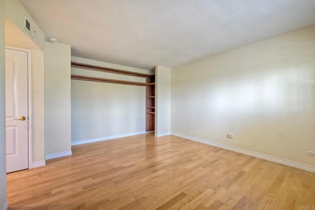https://cdn.realtyfeed.com/cdn/127/306443359/eee011744c9e19e015889f2f2635469c.webp