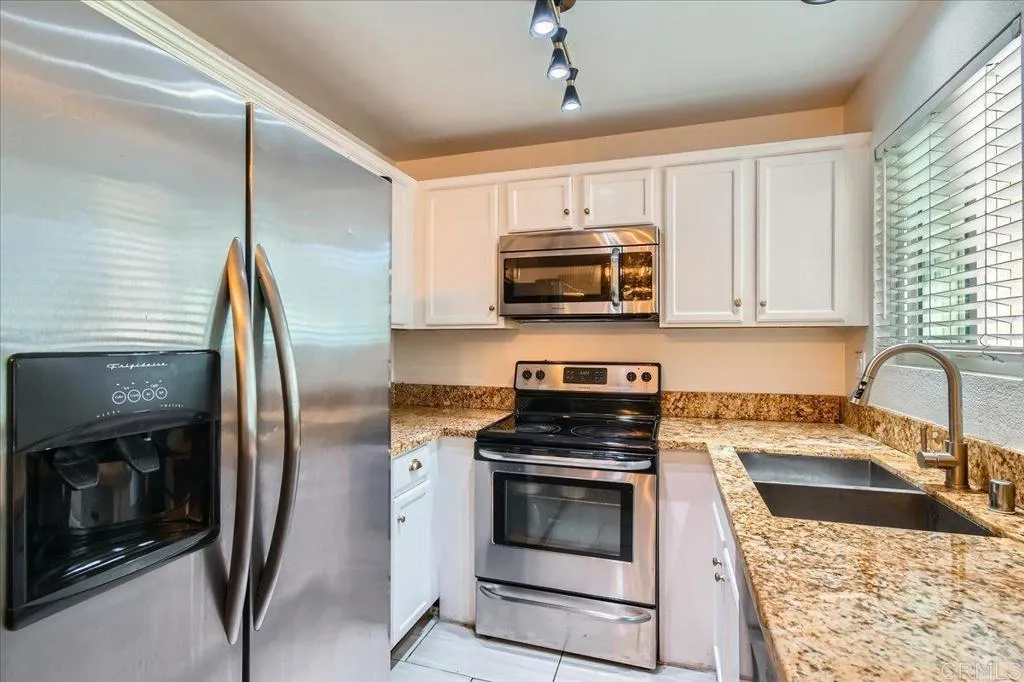 https://cdn.realtyfeed.com/cdn/127/306443444/142373633f53d7e321d5b2c629262457.webp