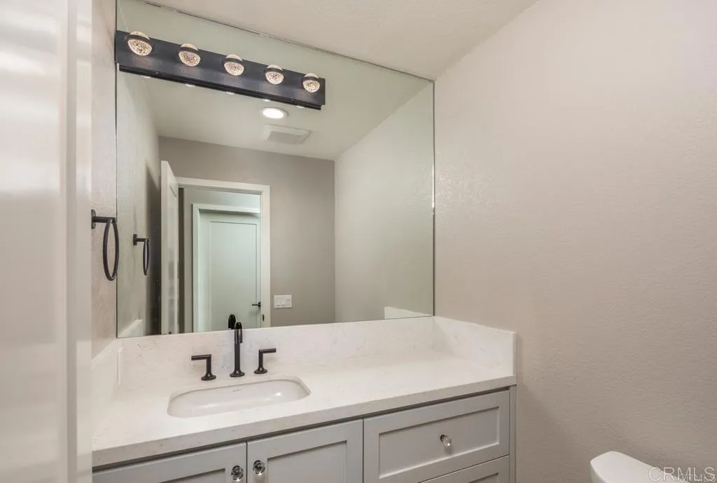 https://cdn.realtyfeed.com/cdn/127/306443487/7a897ed0fb7b68b9ffc7c8261bdc97e1.webp
