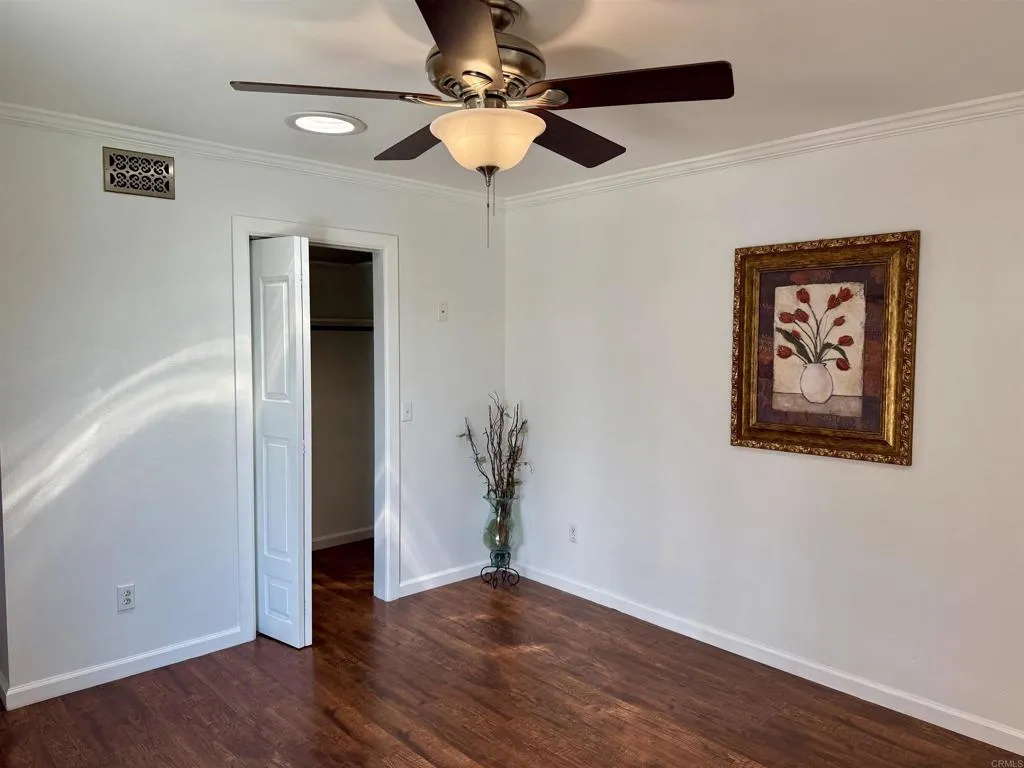 https://cdn.realtyfeed.com/cdn/127/306443774/12f0d06476df0813750d4bf00d51dabd.webp