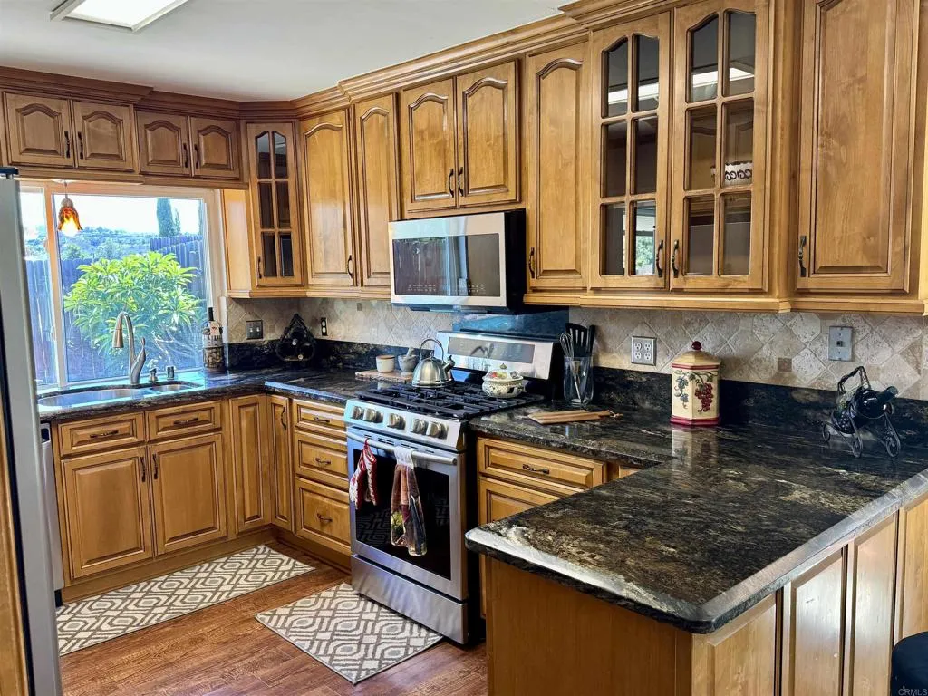 https://cdn.realtyfeed.com/cdn/127/306443774/dd0d3c4231c4bcf6d180f5e54b553d48.webp