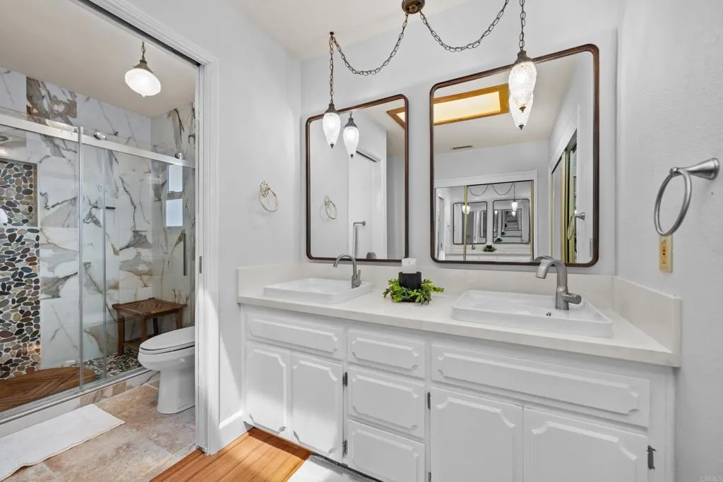 https://cdn.realtyfeed.com/cdn/127/306443784/8c16d227751d5f33f784cdcc1c082a76.webp