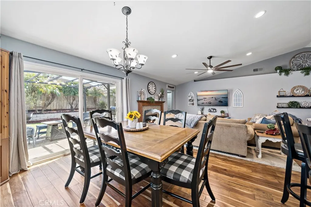 https://cdn.realtyfeed.com/cdn/127/306444333/9bbf26dbe2c50675c9de4b2e7ff7a2e4.webp