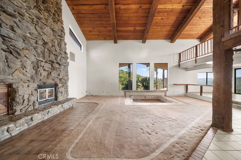 https://cdn.realtyfeed.com/cdn/127/306444388/7497c21d9428199c494652ba8a646c0f.webp