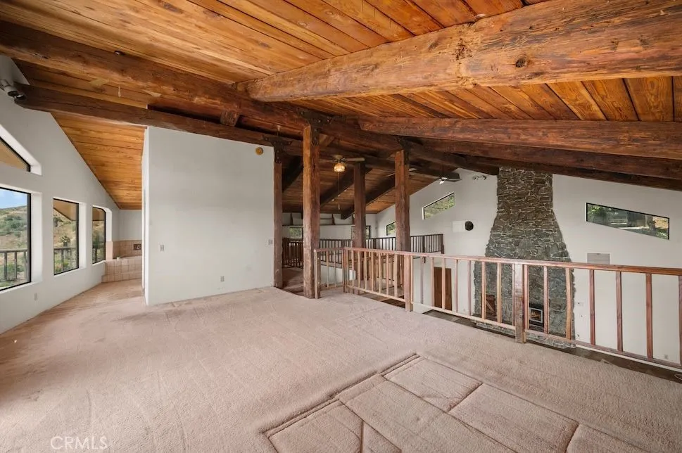 https://cdn.realtyfeed.com/cdn/127/306444388/8875a6d7fe56deac01b9db6230d6c1af.webp