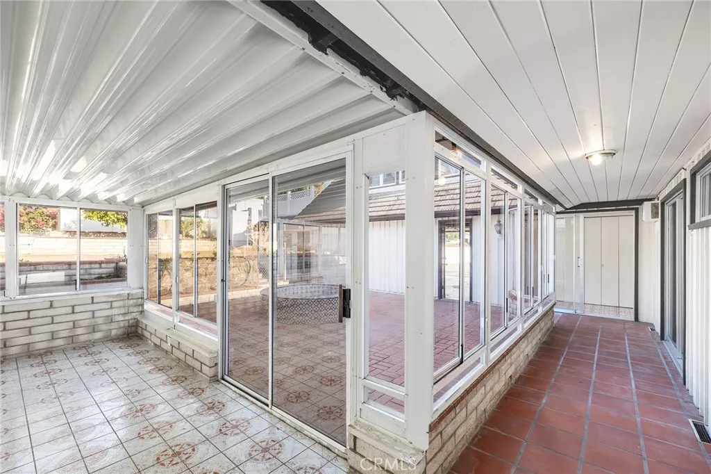 https://cdn.realtyfeed.com/cdn/127/306444768/4ac1f347fb29447072c9a7d5caa64055.webp